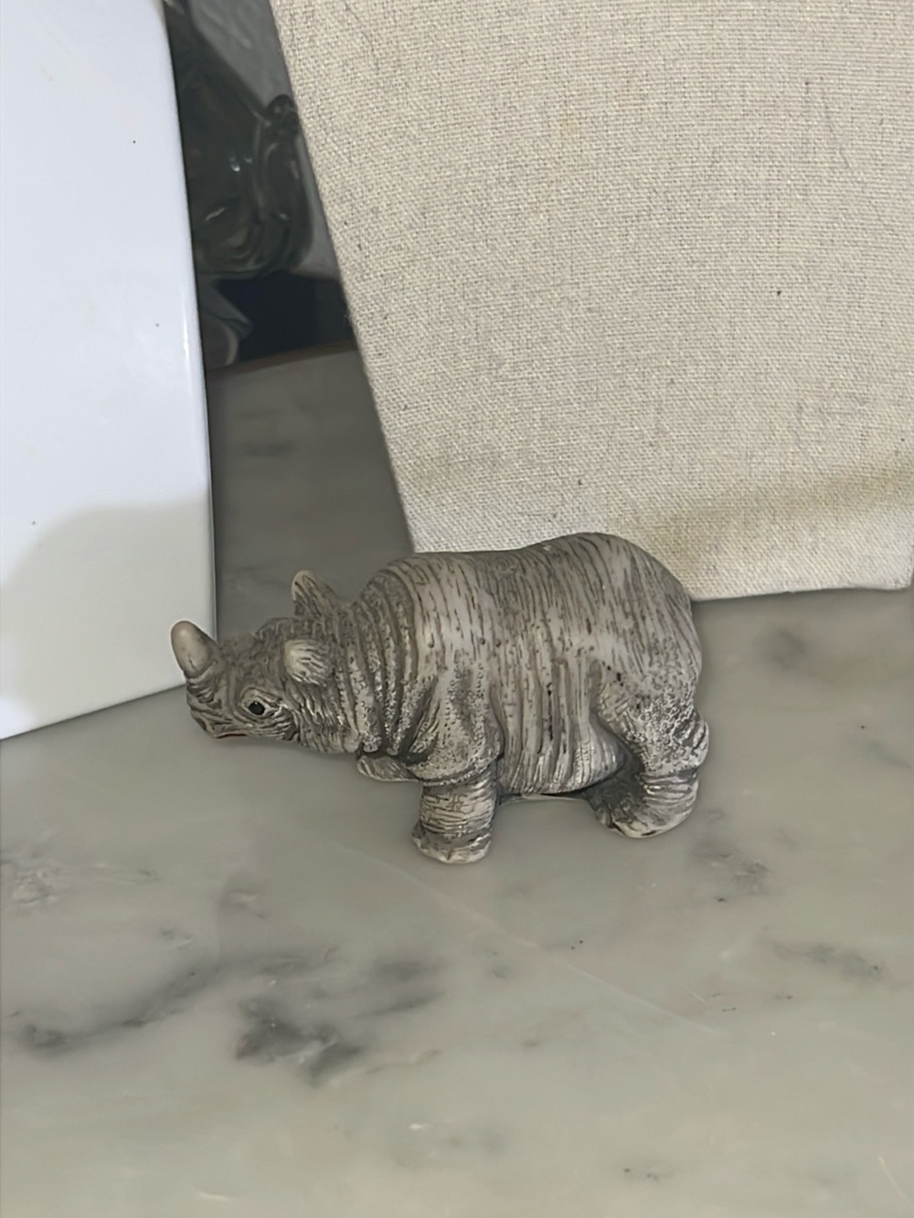 Baby white rhino figurine decorative home